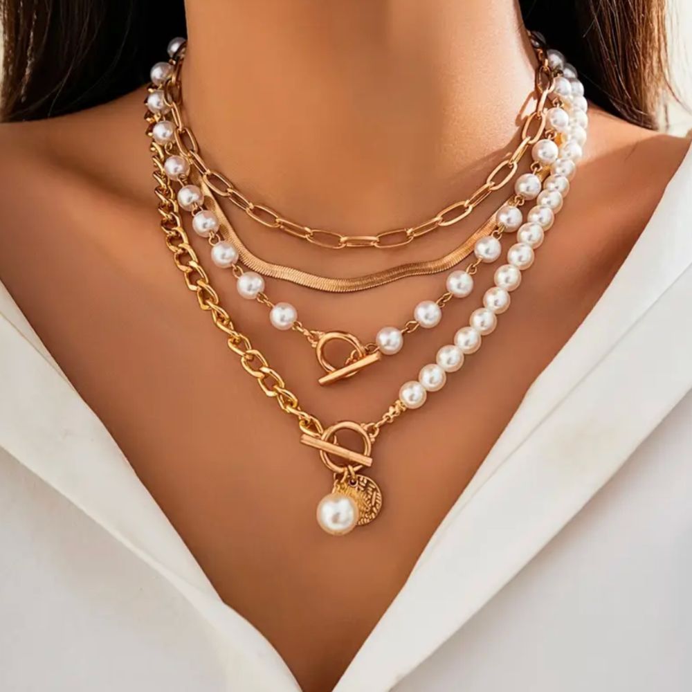 Graceful Pearl Snake Chain Necklace Set